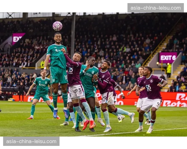 英超“足球梦想”项目报告:本年度草根足球参与人数增长15% 英超“足球梦想”项目报告:本年度草根足球参与人数增长15%