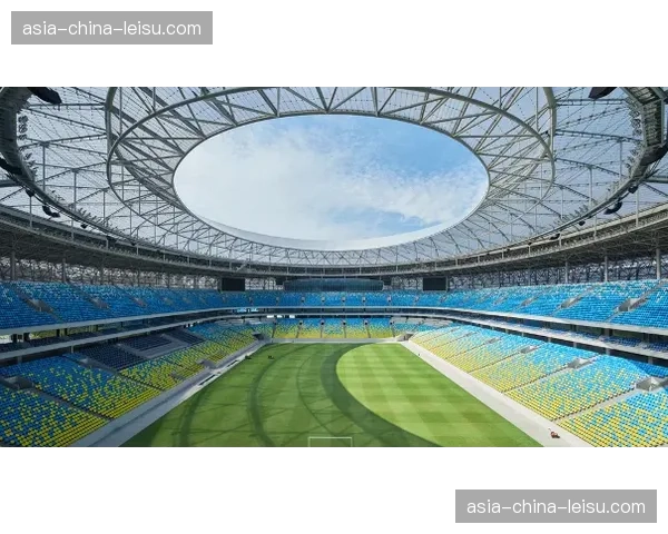 成都凤凰山体育场扩建工程竣工，座椅升级至六万座成为中超目前最大单体足球场